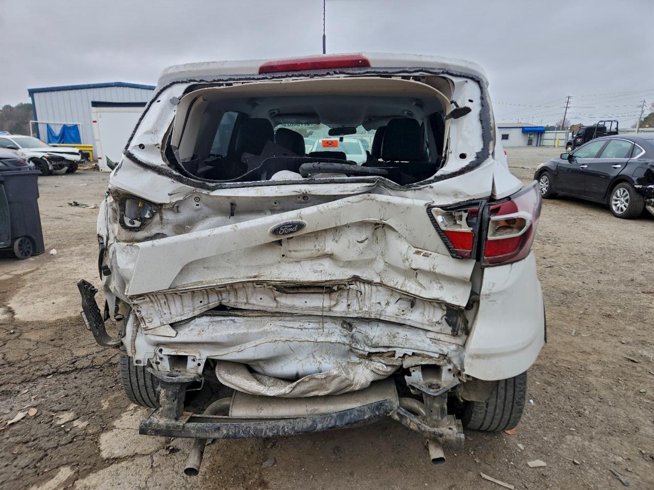 2017 FORD ESCAPE SE photo 6