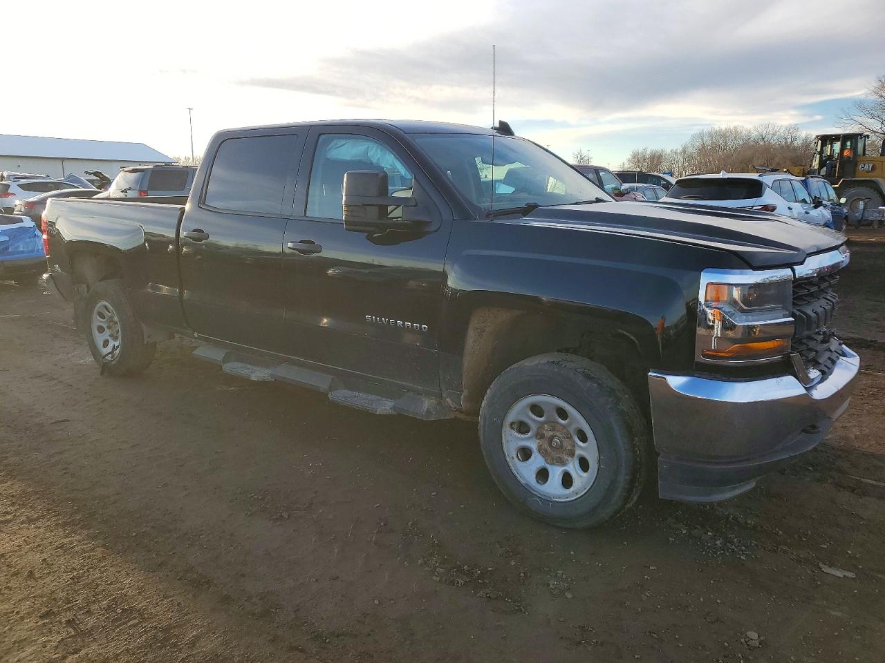 2017 CHEVROLET SILVERADO K1500 photo 4