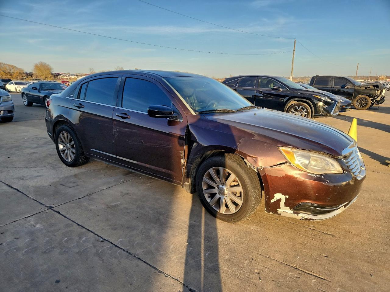 2013 CHRYSLER 200 TOURING photo 4