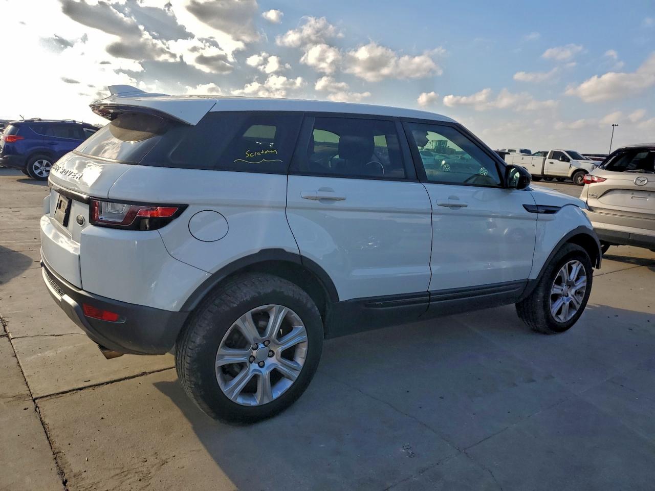 2016 LAND ROVER RANGE ROVER EVOQUE SE photo 3
