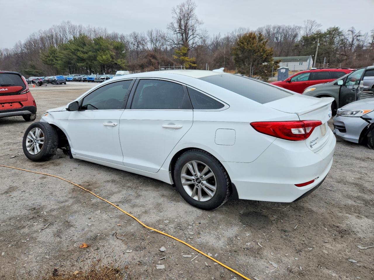 2016 HYUNDAI SONATA SE photo 2