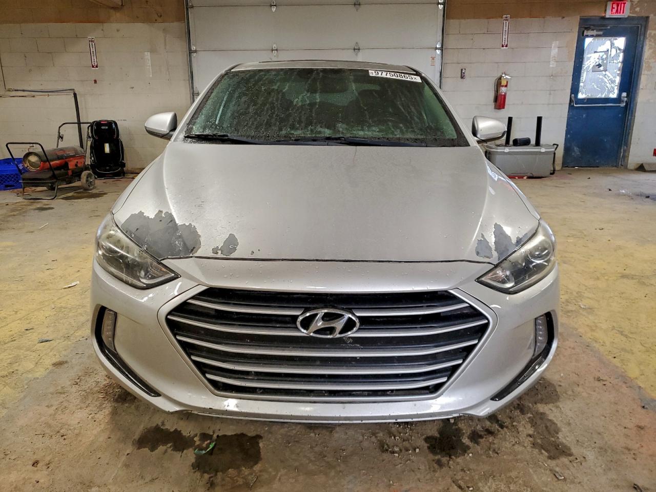 2017 HYUNDAI ELANTRA SE photo 5