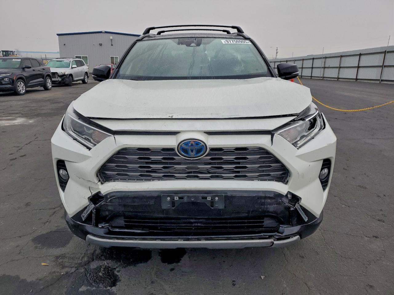 2021 TOYOTA RAV4 XSE photo 5