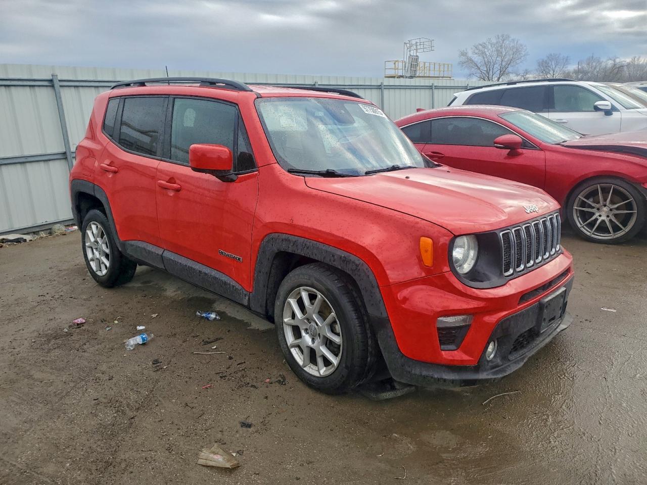 2019 JEEP RENEGADE LATITUDE photo 4