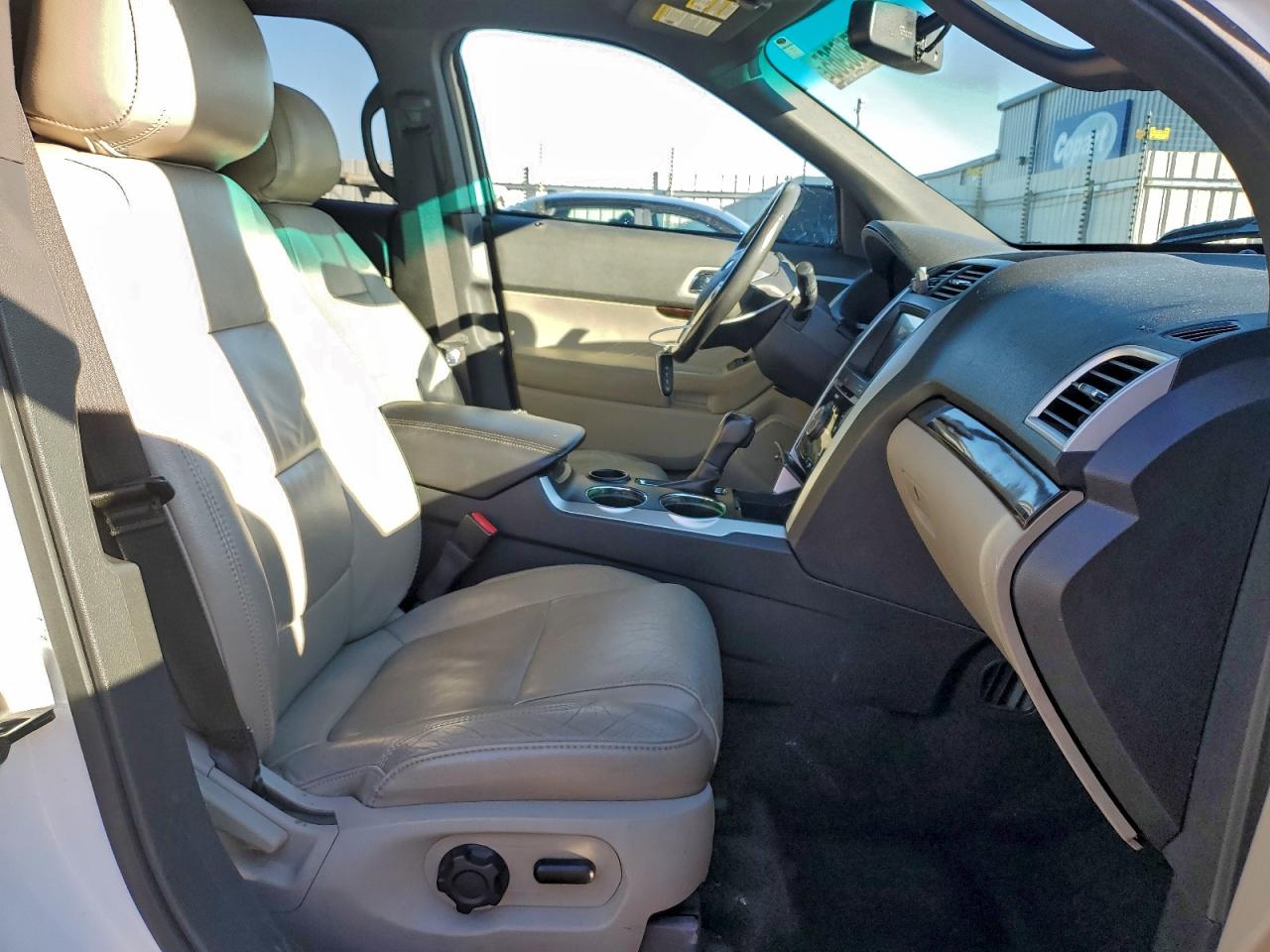2011 FORD EXPLORER LIMITED photo 7