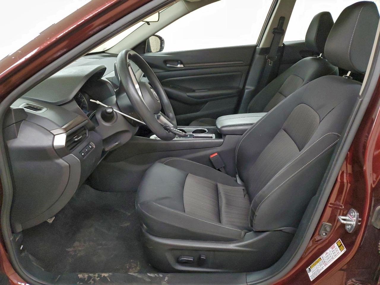 2024 NISSAN ALTIMA SV photo 7