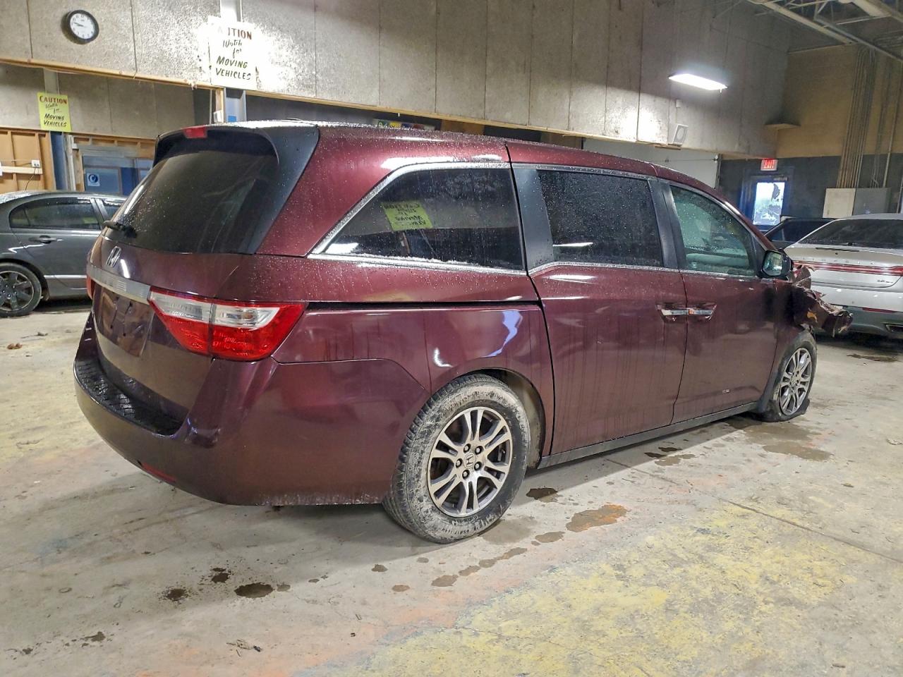 2012 HONDA ODYSSEY EXL photo 3