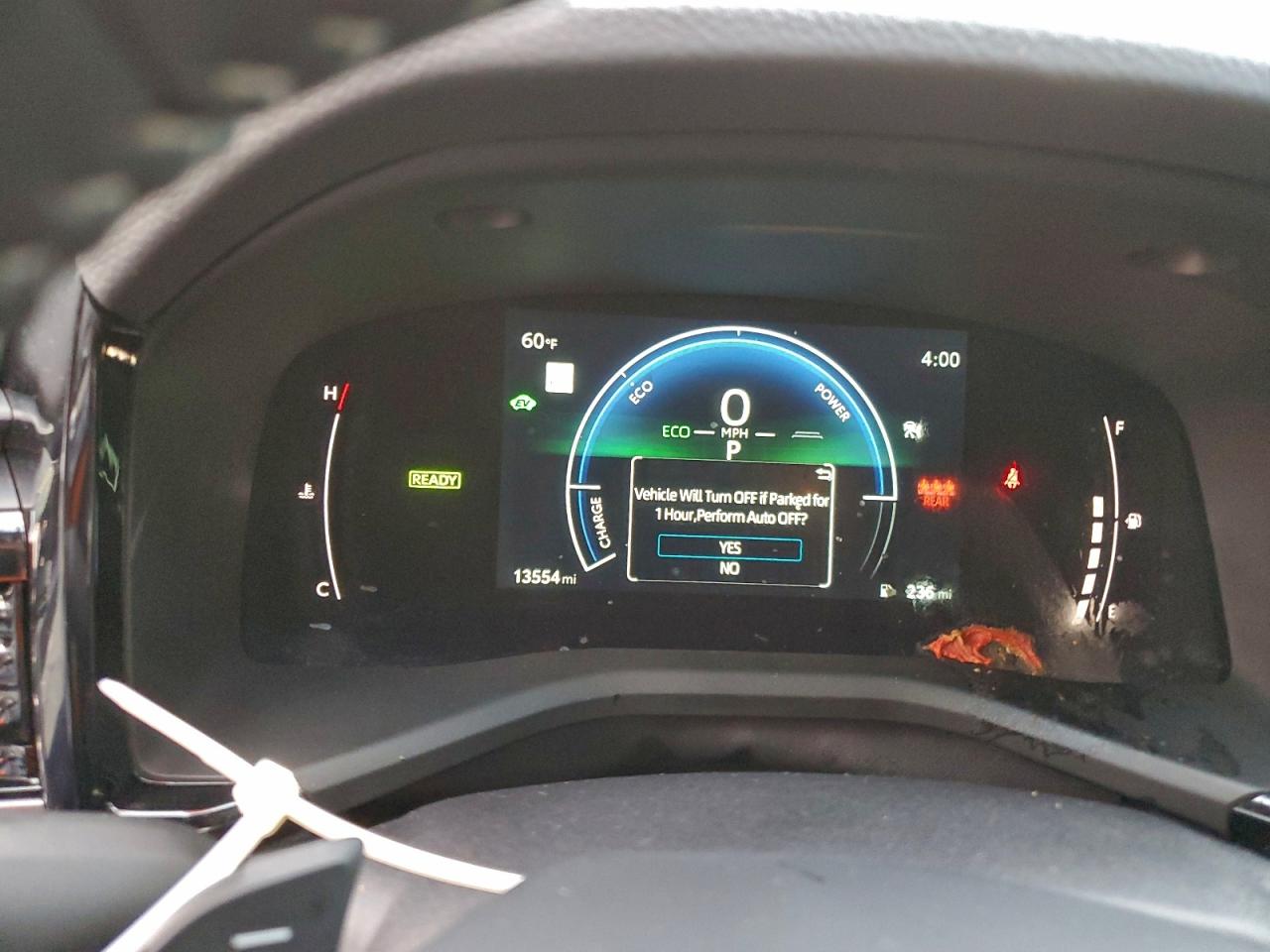 2025 TOYOTA CAMRY photo 9