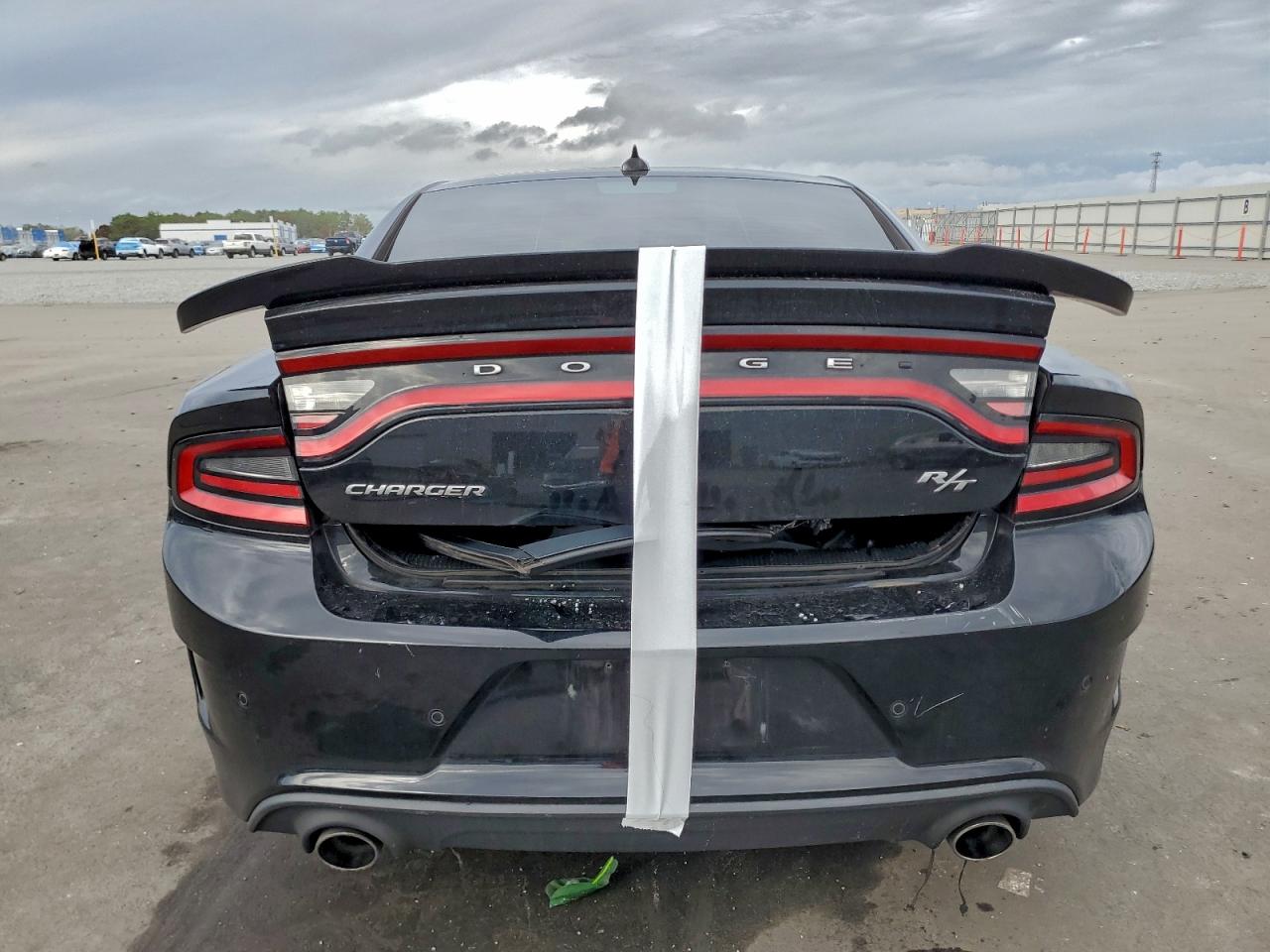 2020 DODGE CHARGER R/T photo 6