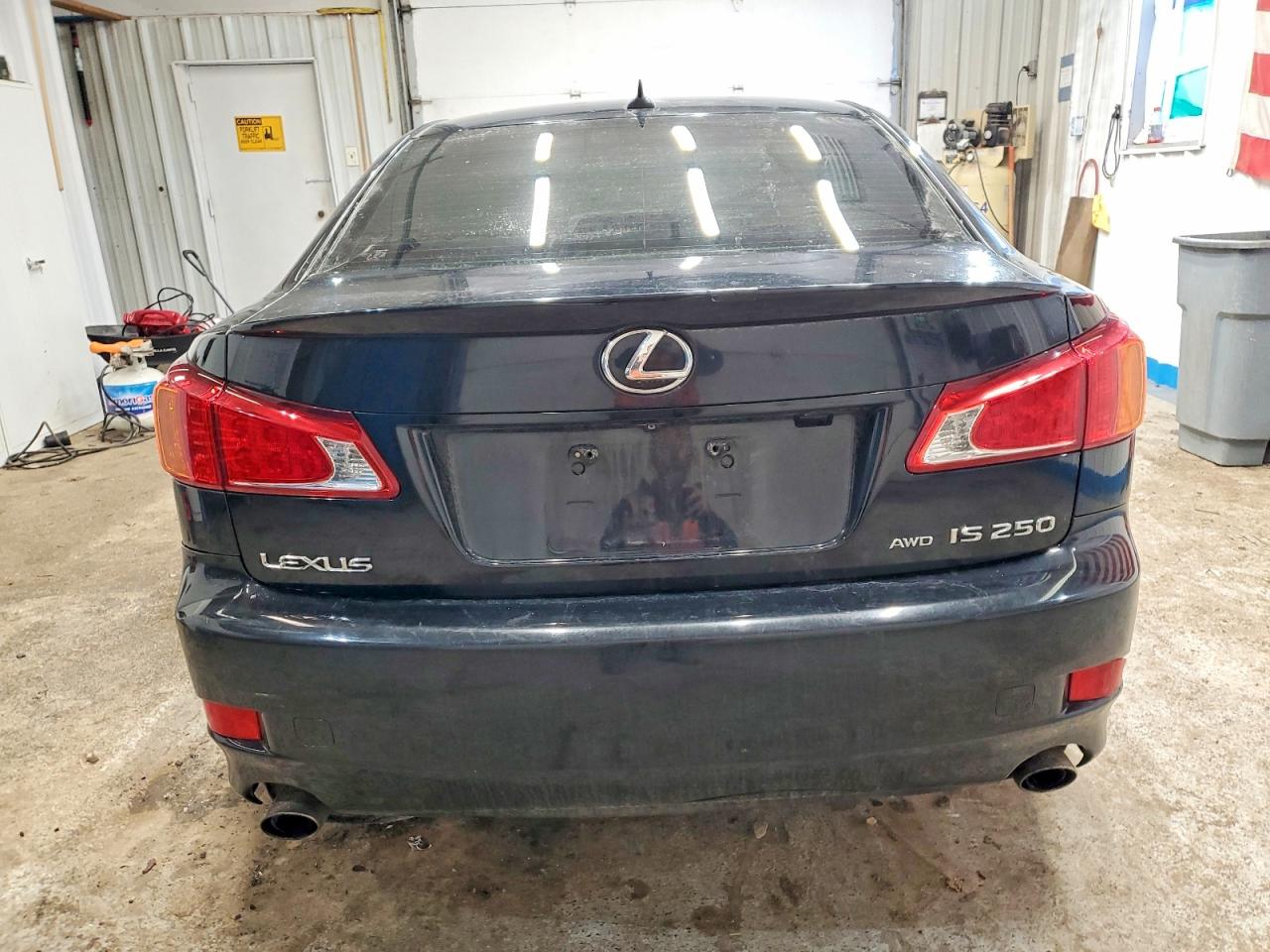 2010 LEXUS IS 250 photo 6