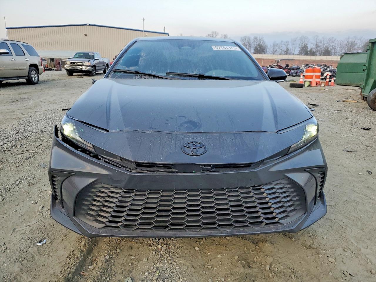 2025 TOYOTA CAMRY XSE photo 9