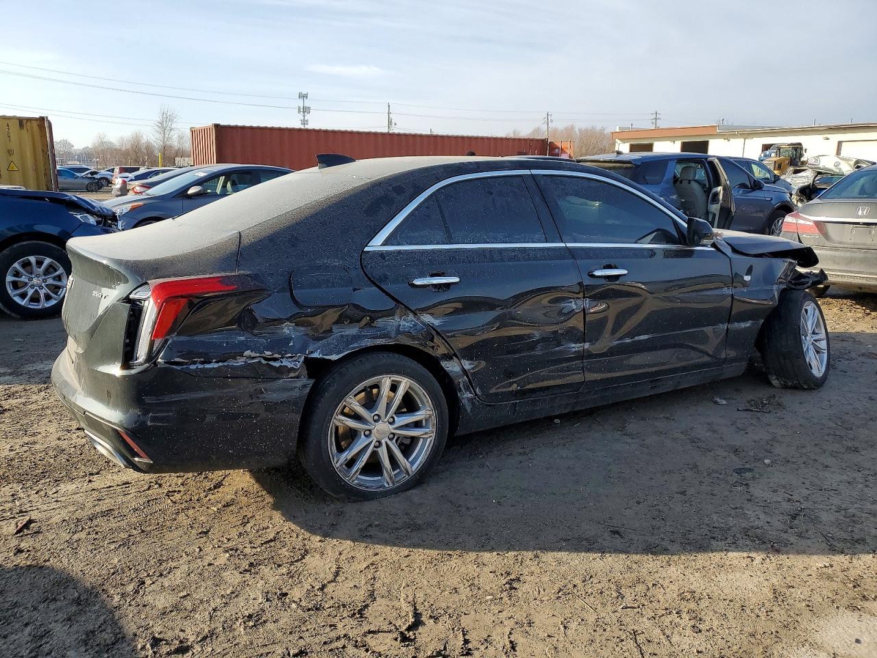 2022 CADILLAC CT4 LUXURY photo 3