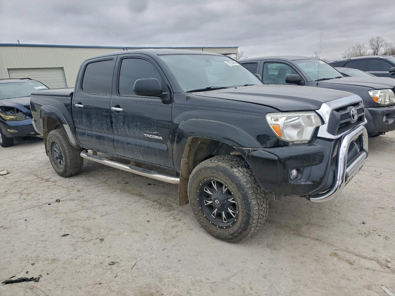 2013 TOYOTA TACOMA DOUBLE CAB photo 4