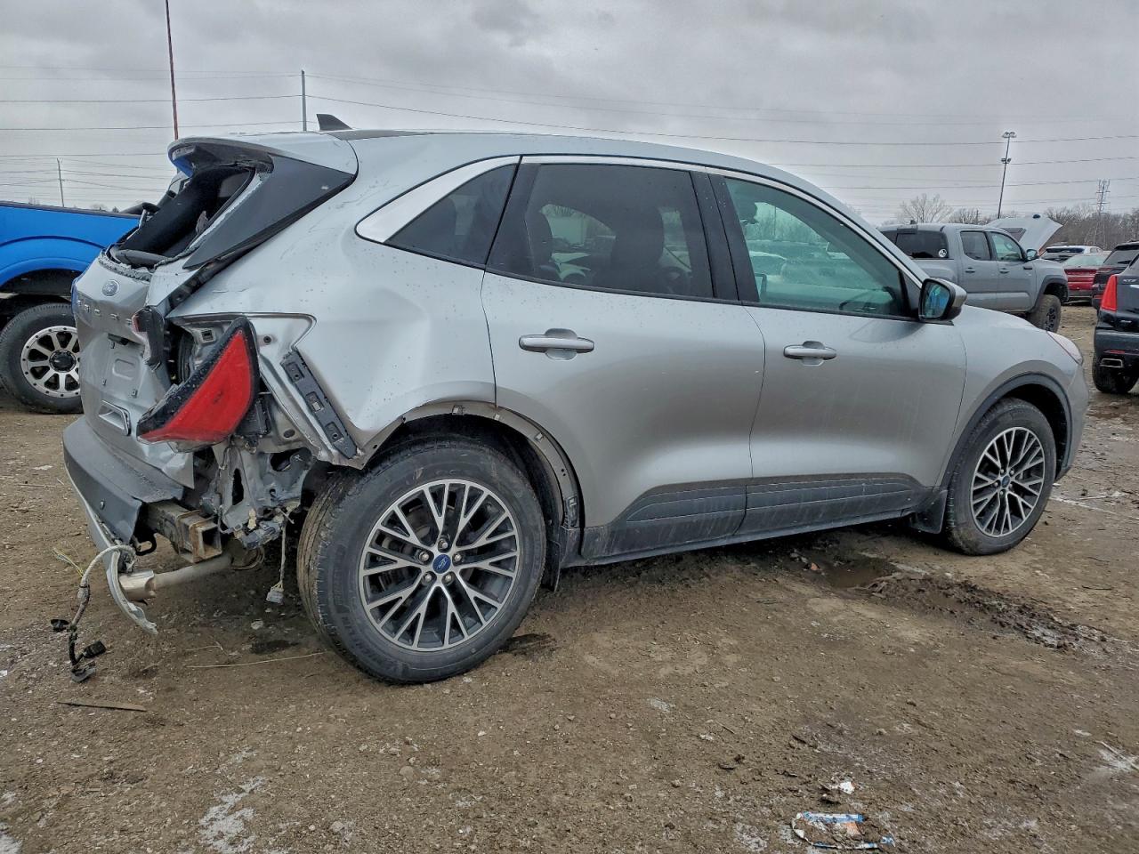 2022 FORD ESCAPE SEL photo 5