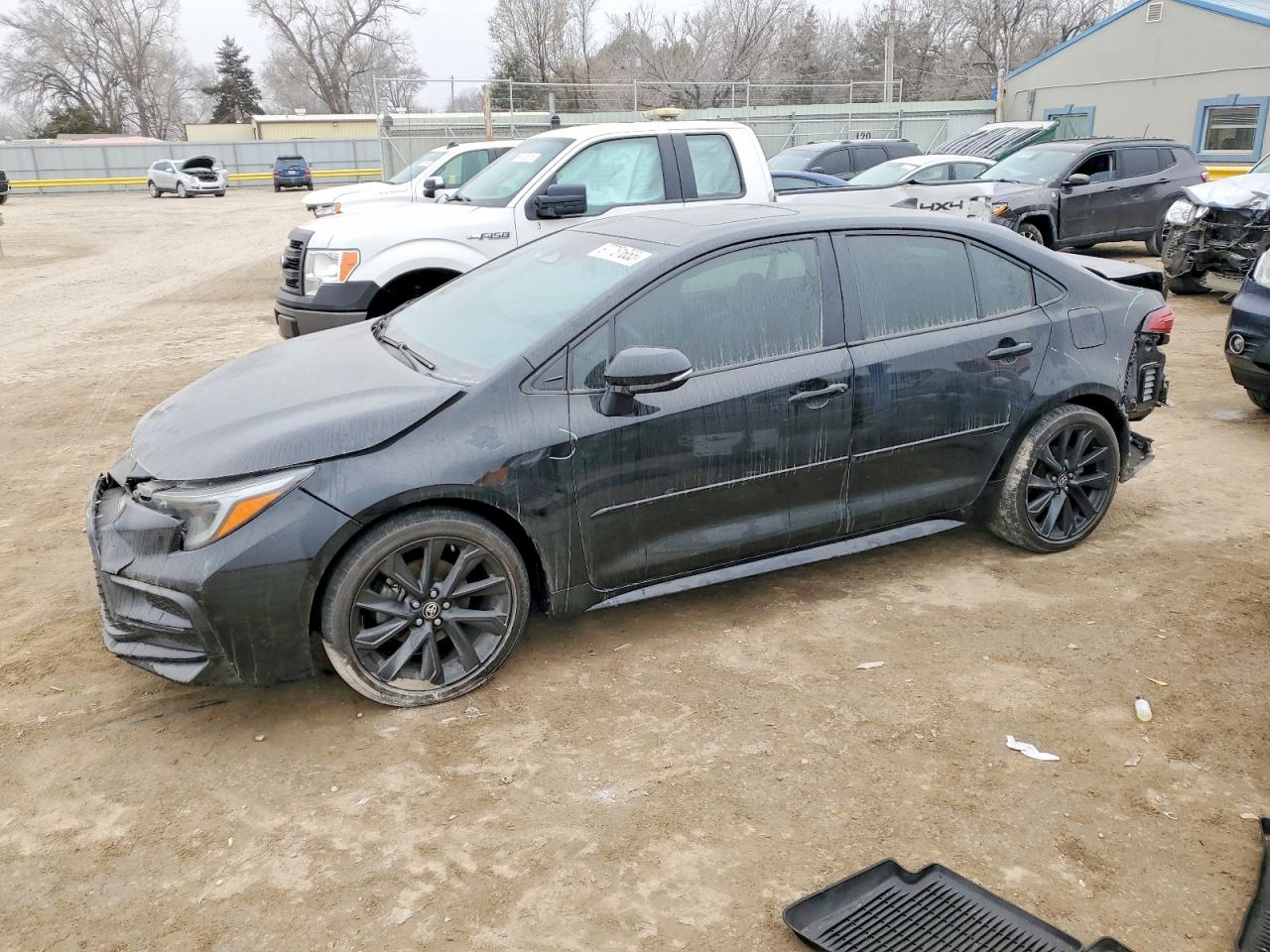 2024 TOYOTA COROLLA