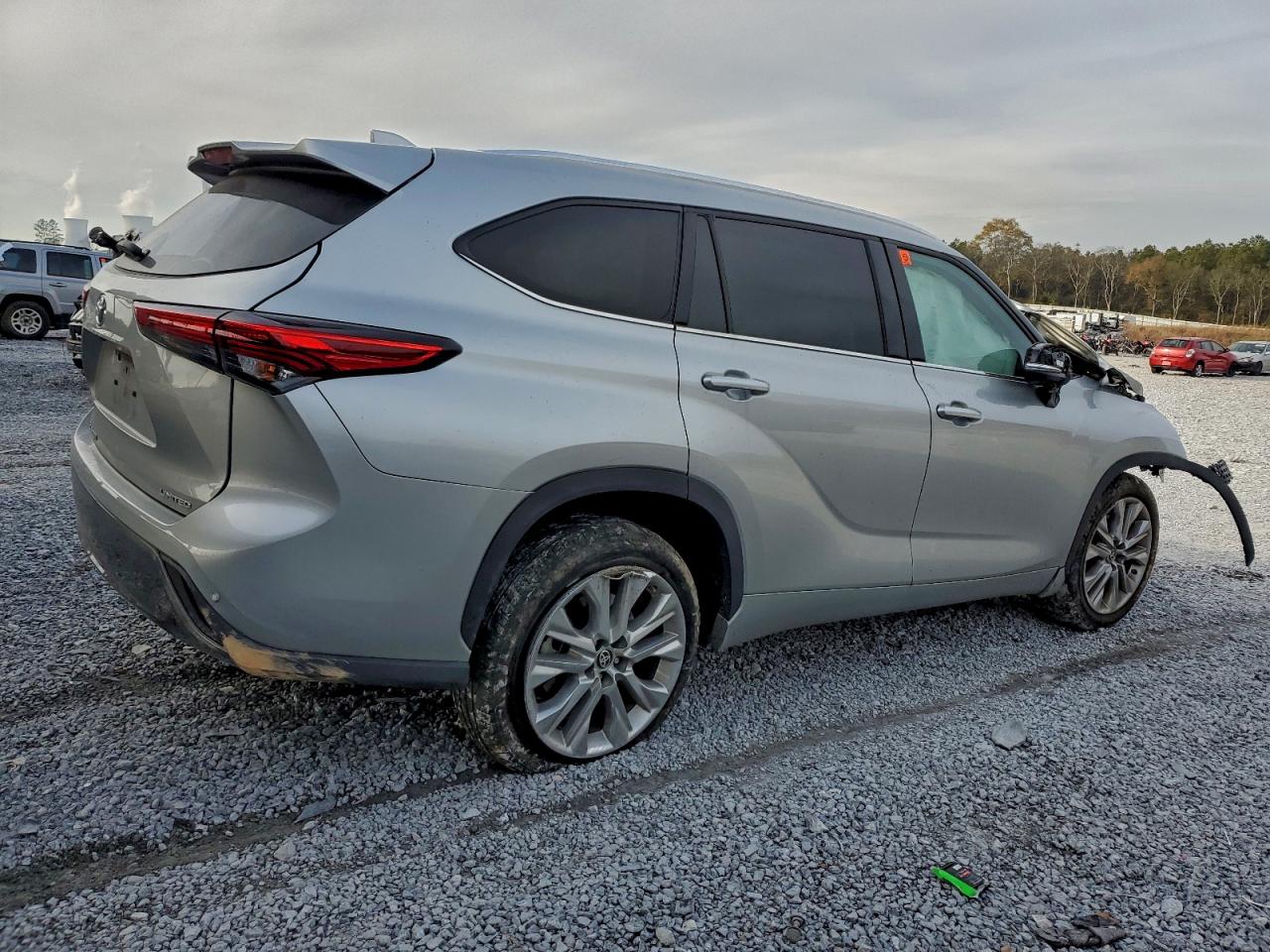 2021 TOYOTA HIGHLANDER LIMITED photo 3