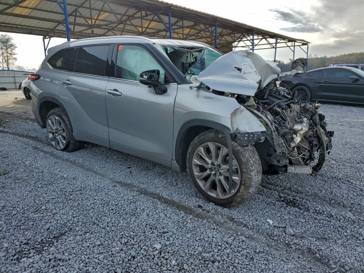 2021 TOYOTA HIGHLANDER LIMITED photo 4
