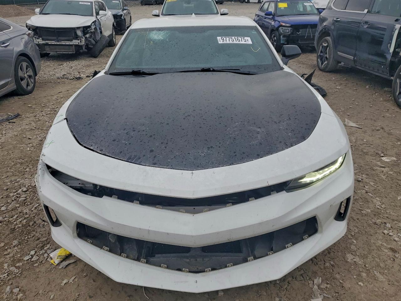 2017 CHEVROLET CAMARO LT photo 5
