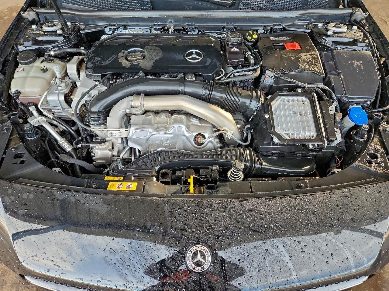 2025 MERCEDES-BENZ CLA 250 4MATIC photo 12