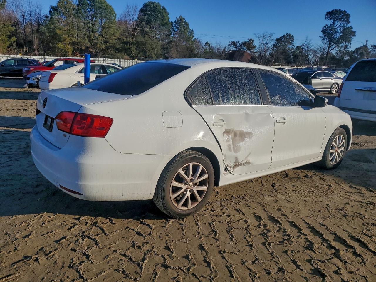 2014 VOLKSWAGEN JETTA SE photo 3