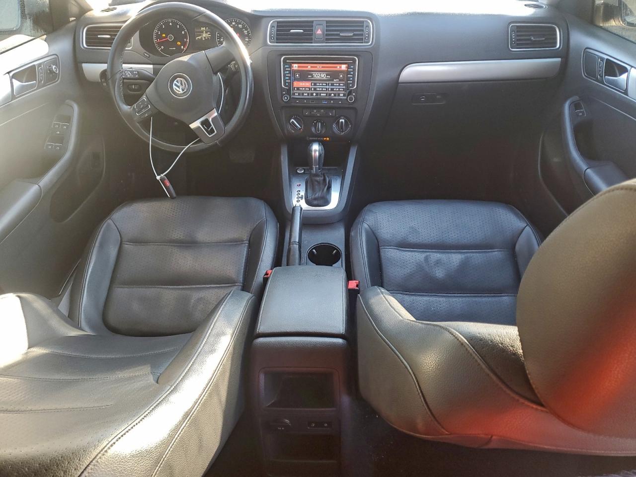 2014 VOLKSWAGEN JETTA SE photo 8