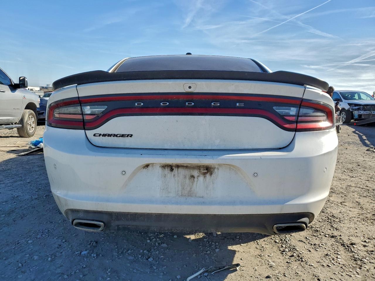 2018 DODGE CHARGER SXT photo 6