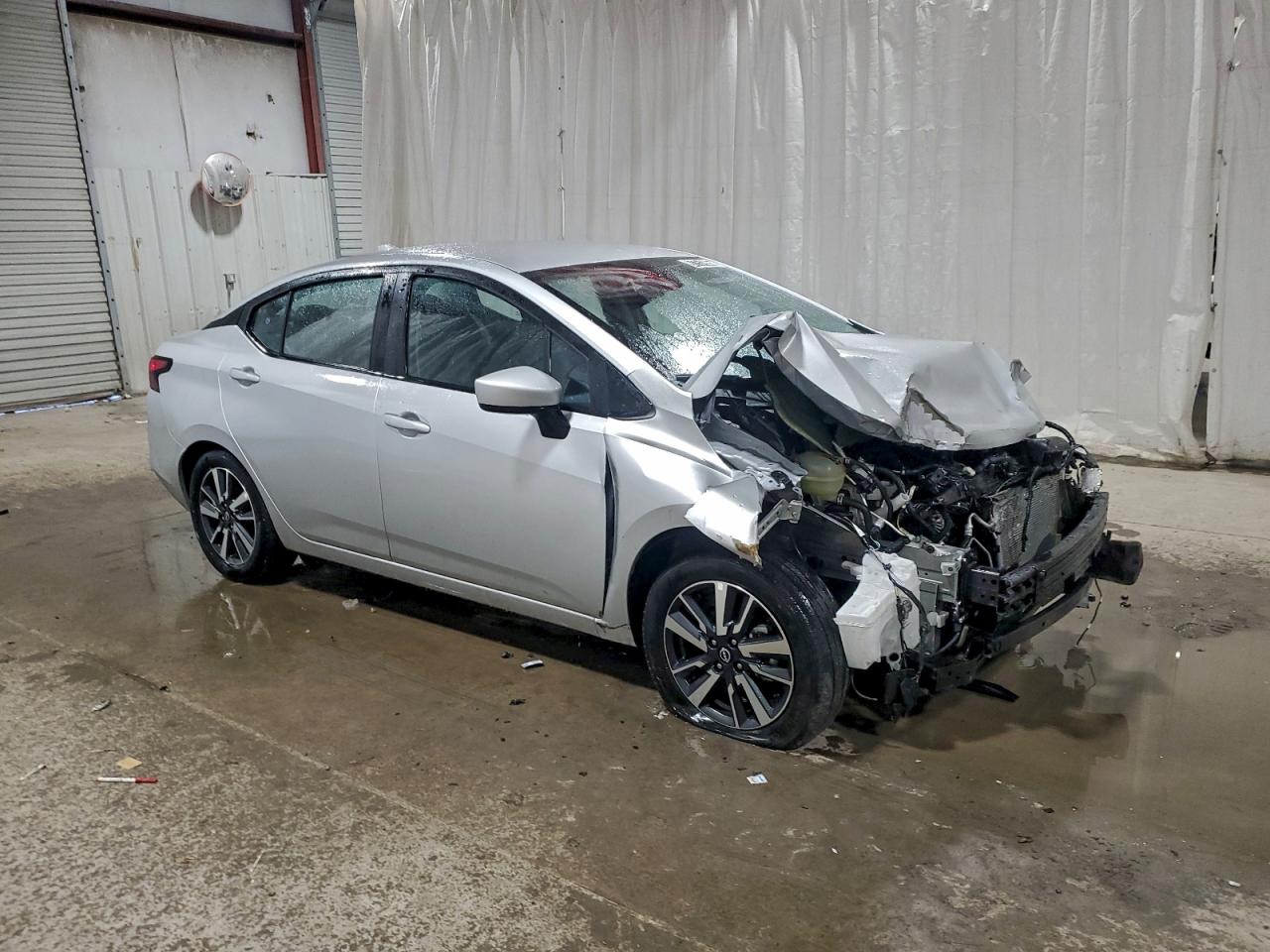 2025 NISSAN VERSA SV photo 4