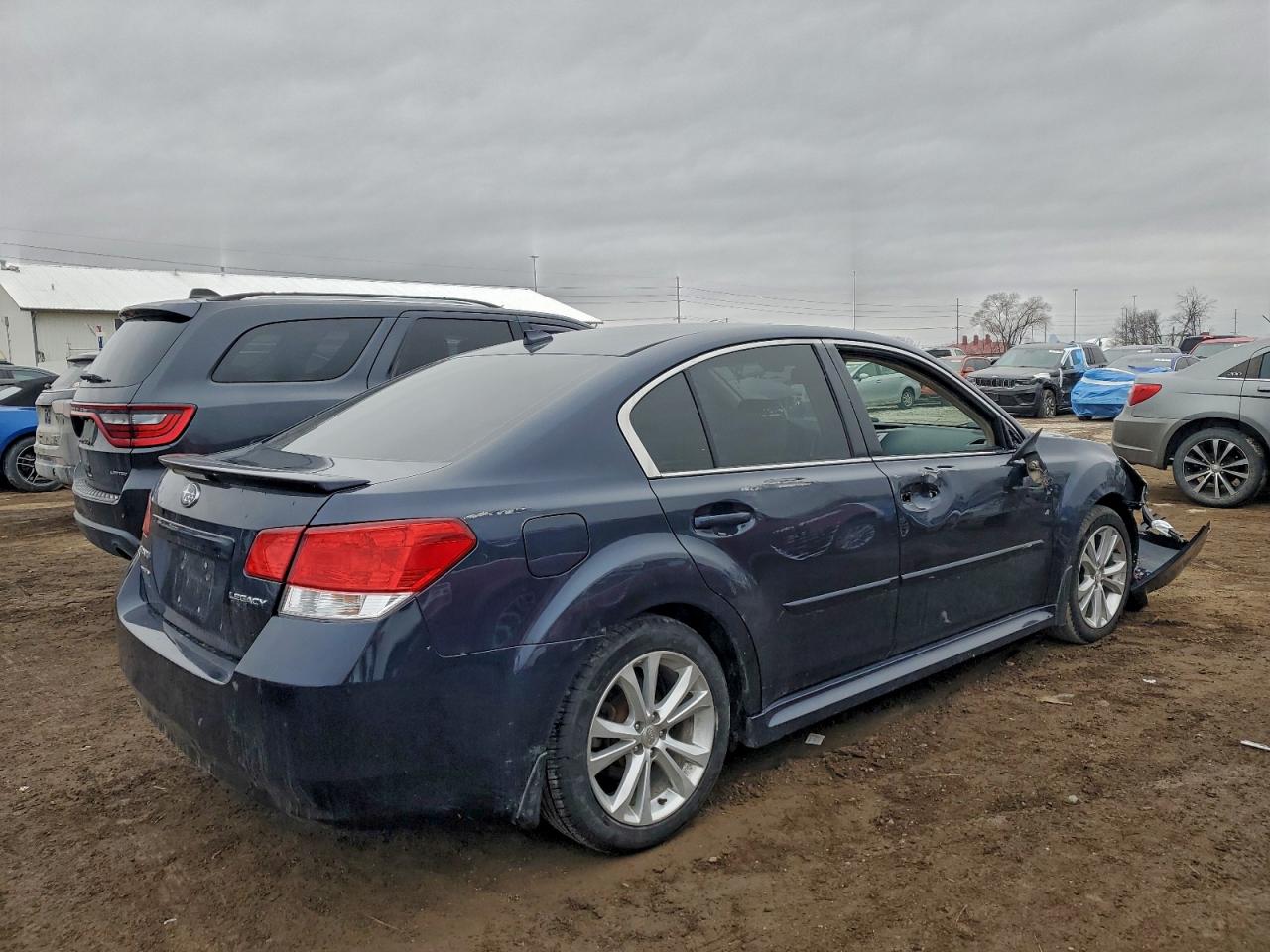 2013 SUBARU LEGACY 2.5I LIMITED photo 3