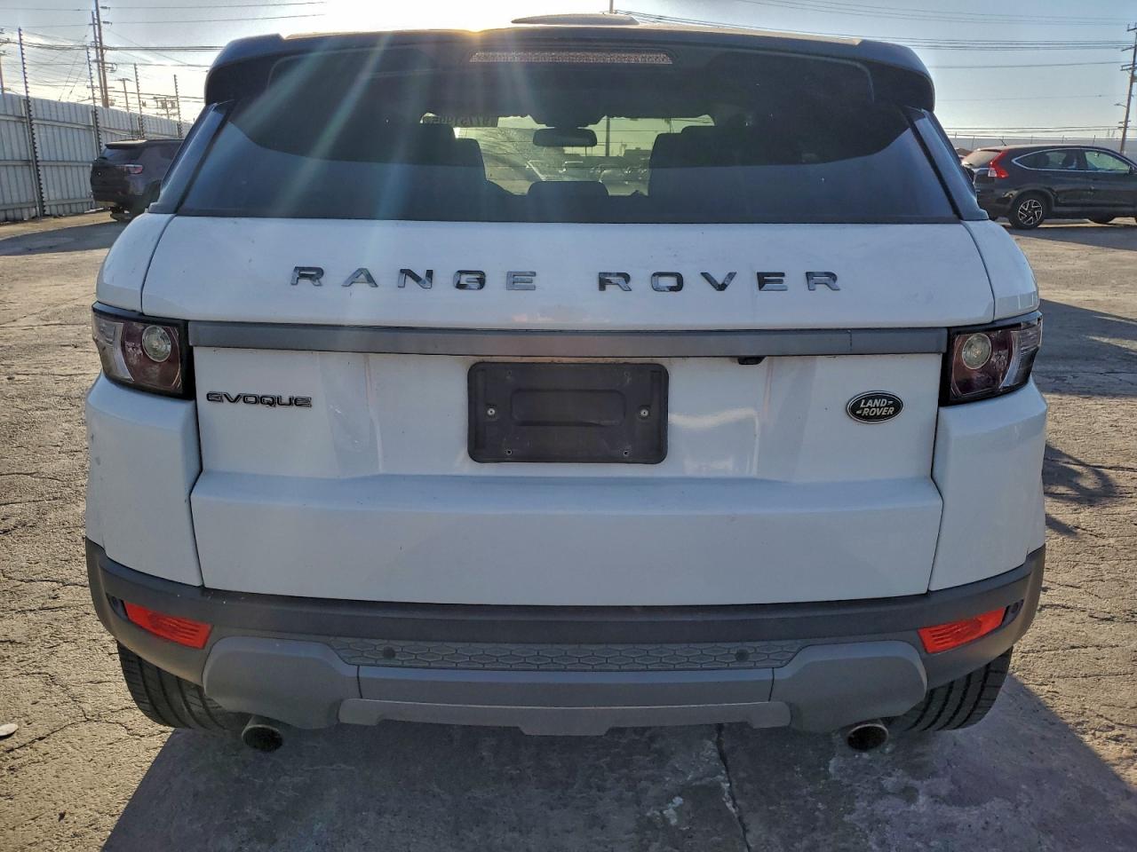 2015 LAND ROVER RANGE ROVER EVOQUE PURE PLUS photo 6