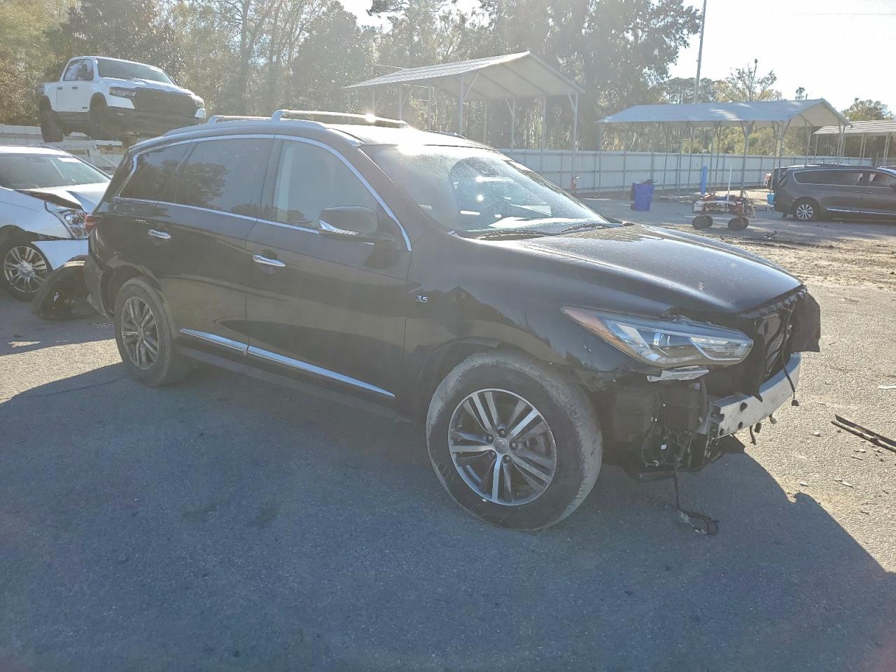 2020 INFINITI QX60 LUXE photo 4