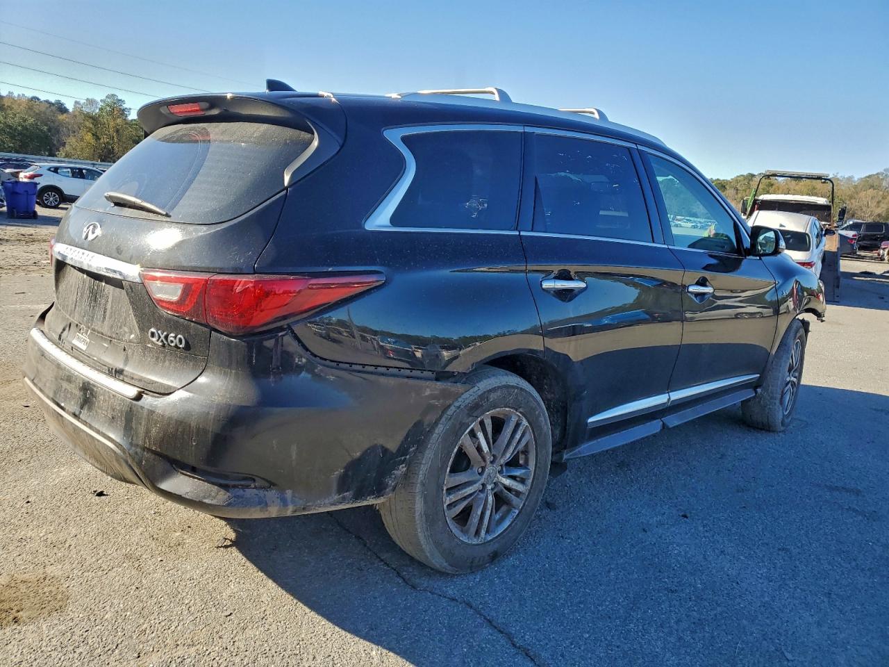 2020 INFINITI QX60 LUXE photo 3