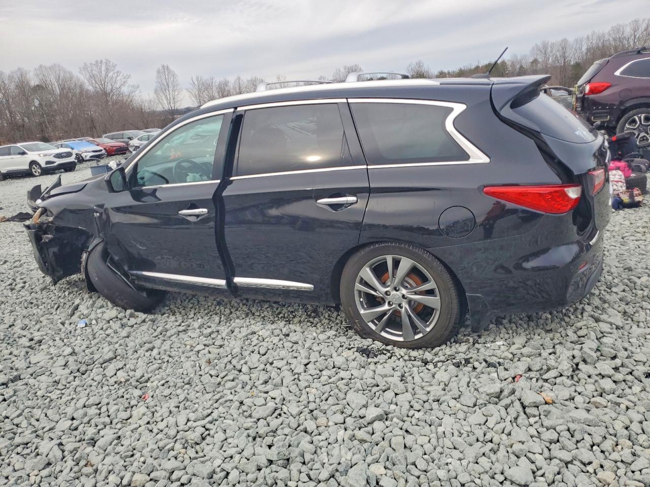 2014 INFINITI QX60 photo 2