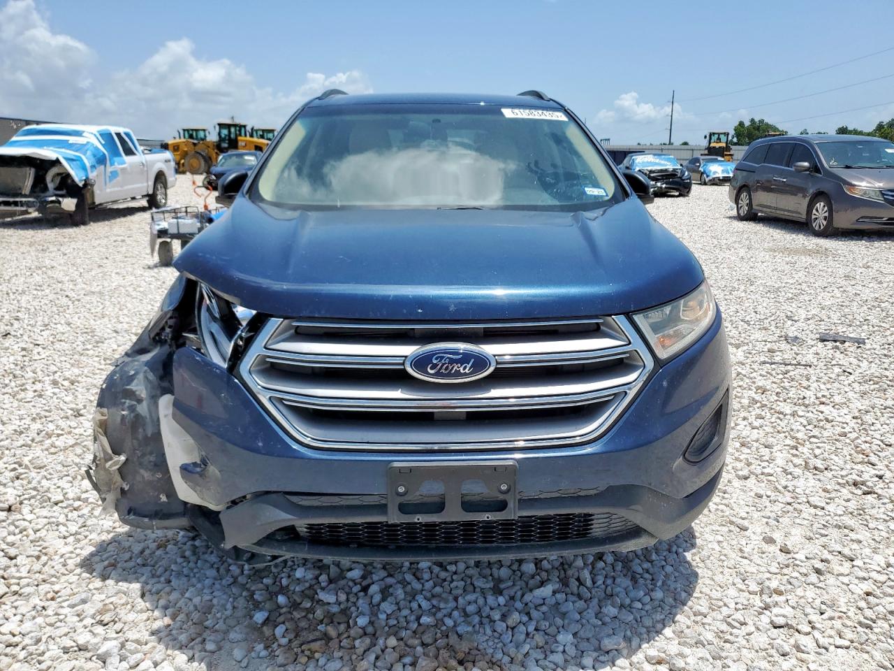 2017 FORD EDGE SE photo 5
