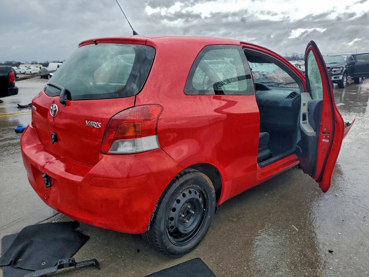 2009 TOYOTA YARIS photo 9