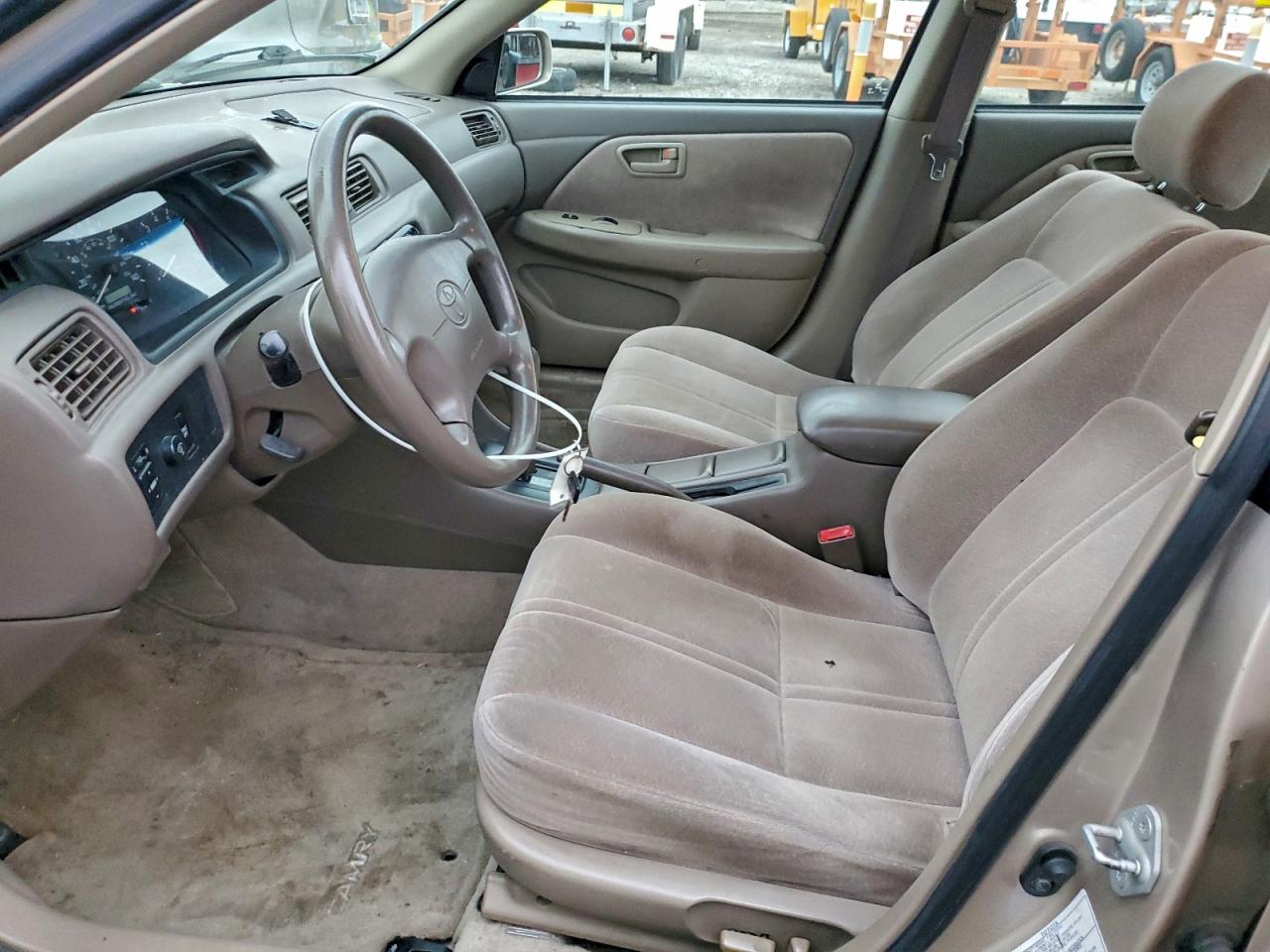 1999 TOYOTA CAMRY LE photo 13