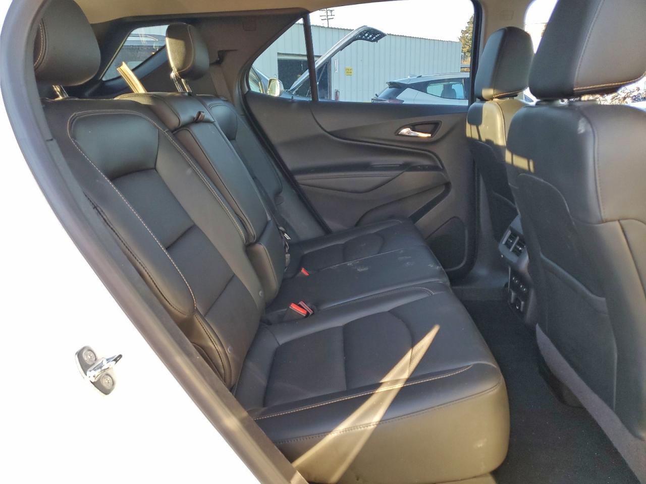 2018 CHEVROLET EQUINOX PREMIER photo 11
