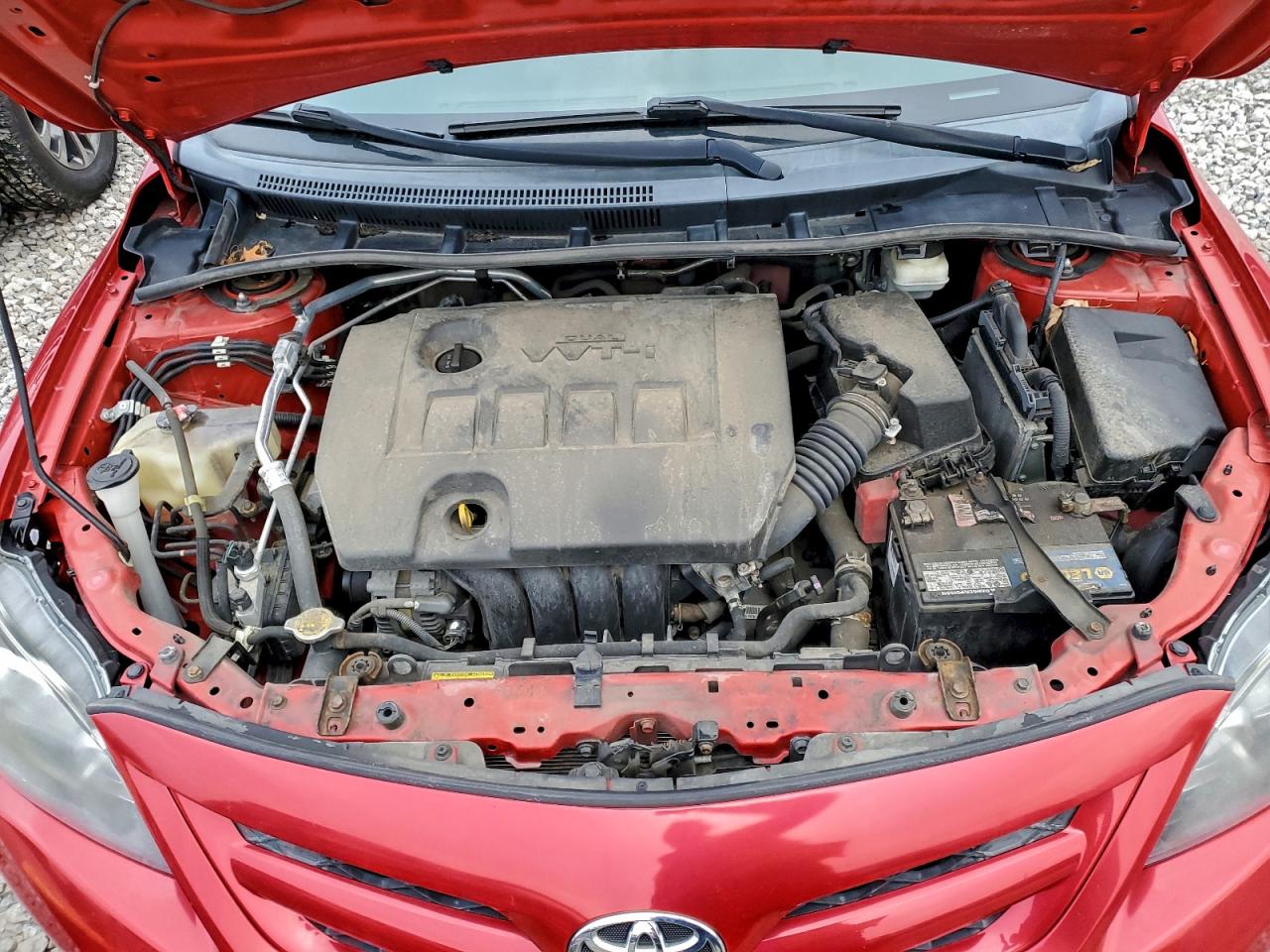 2013 TOYOTA COROLLA BASE photo 11