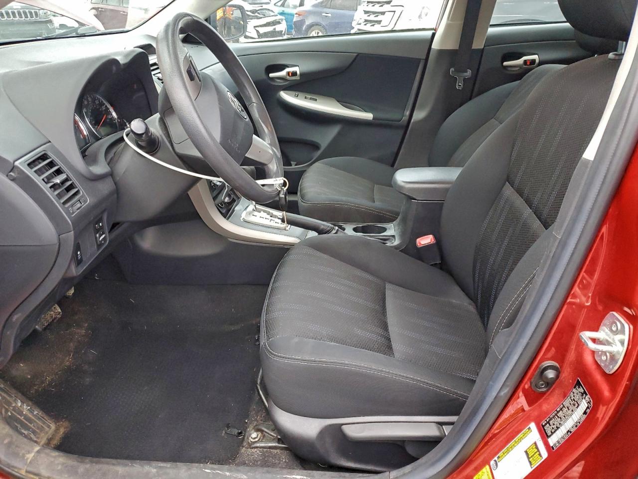 2013 TOYOTA COROLLA BASE photo 7