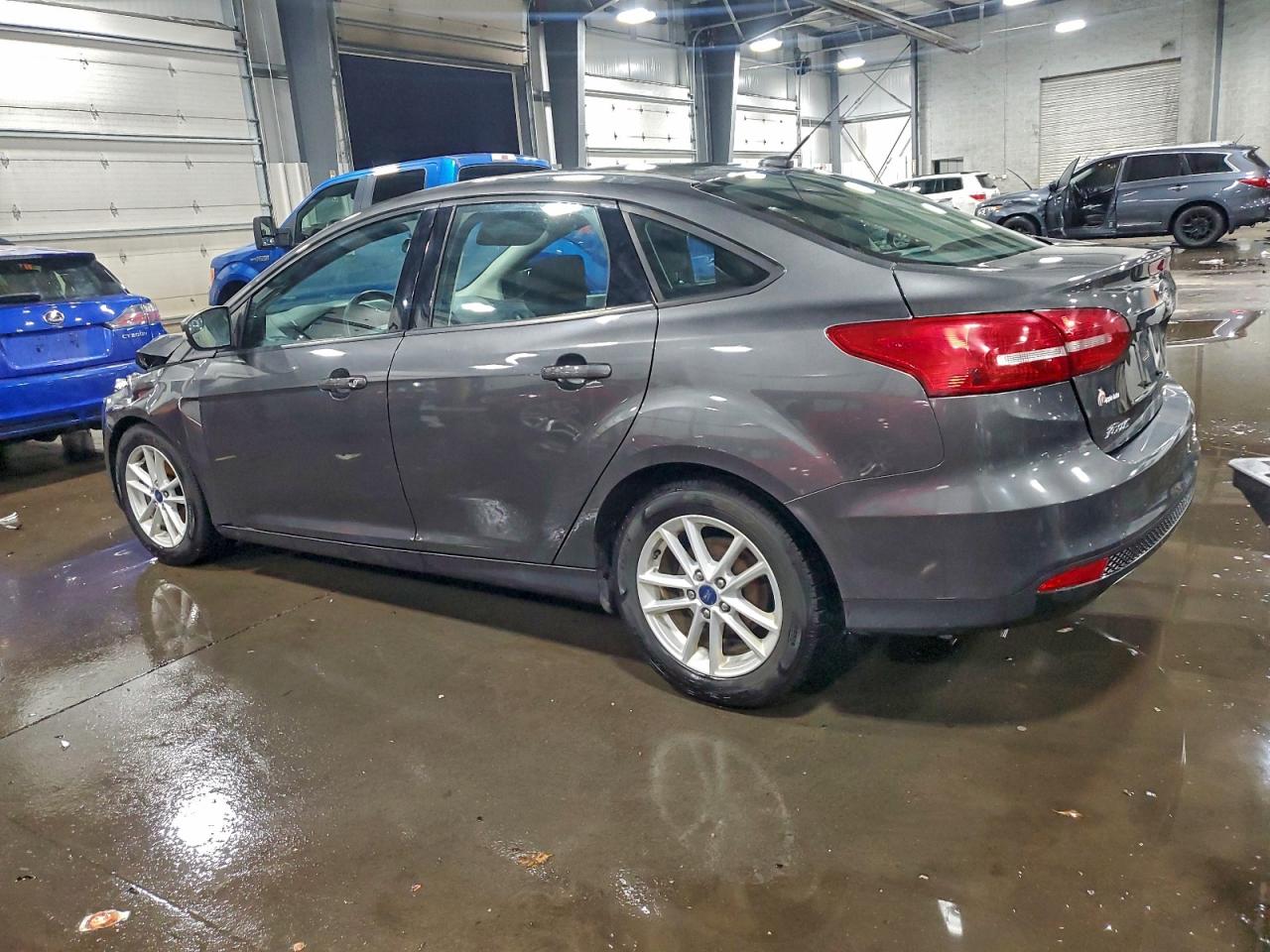 2018 FORD FOCUS SE photo 3