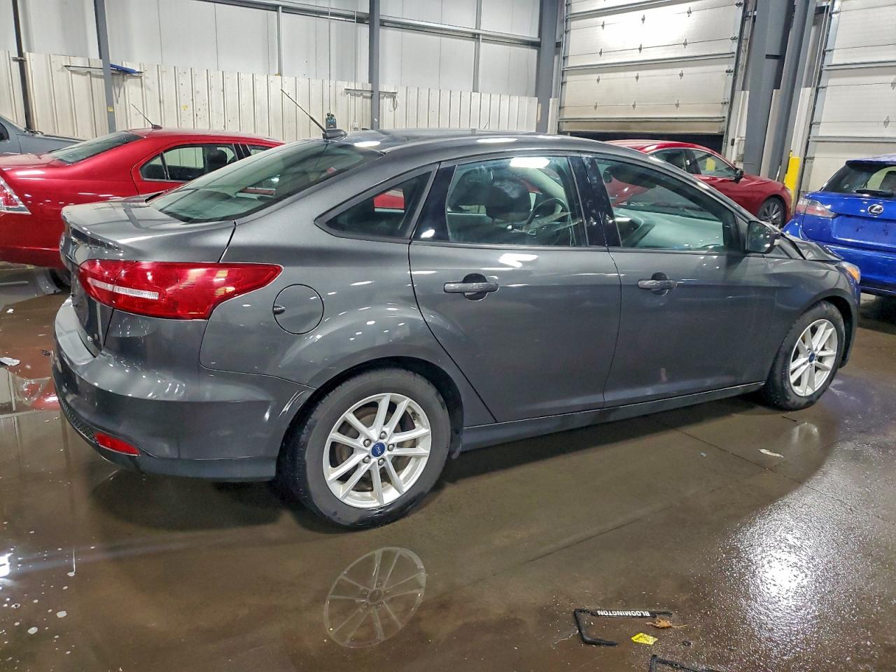 2018 FORD FOCUS SE photo 5