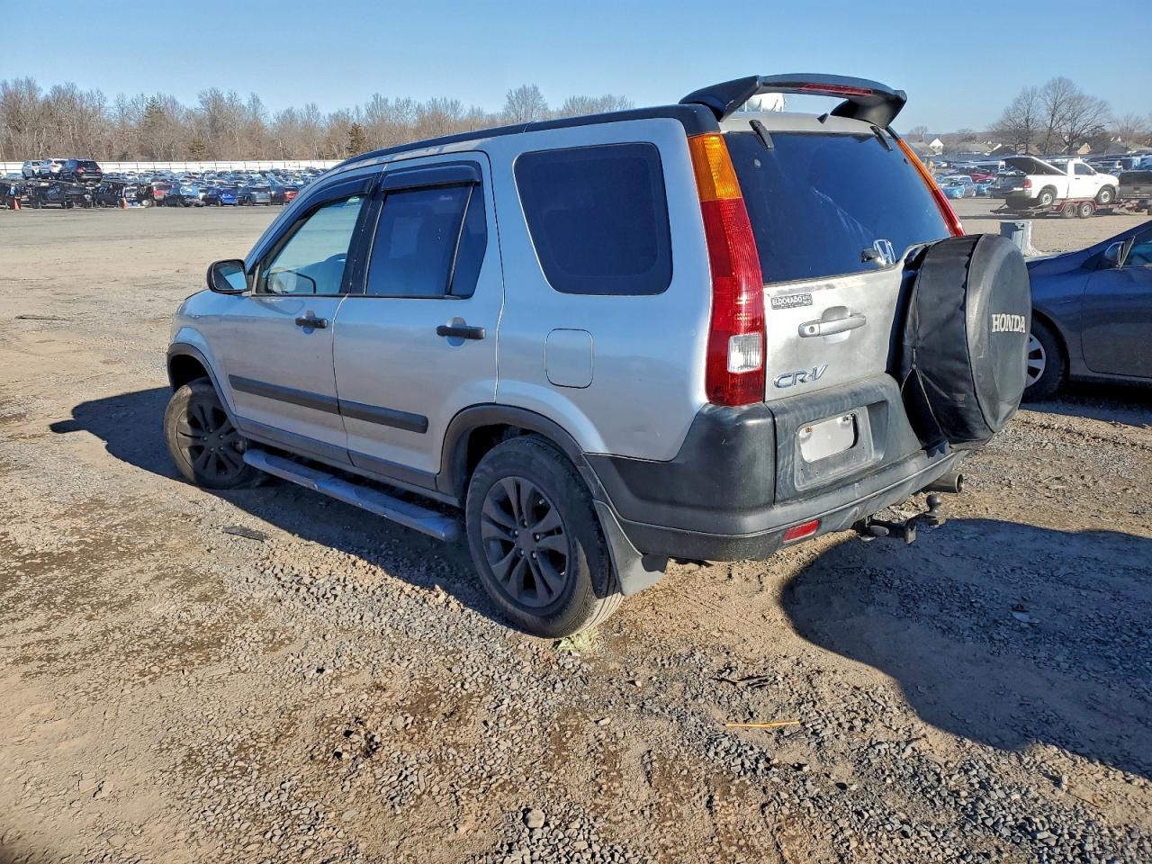 2002 HONDA CR-V LX photo 4
