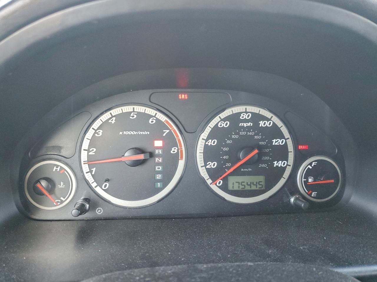 2002 HONDA CR-V LX photo 25