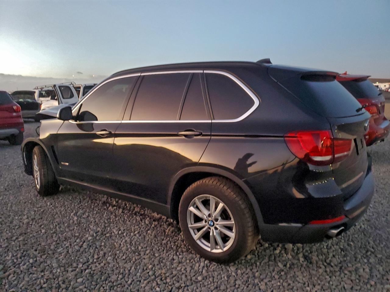2015 BMW X5 XDRIVE35I photo 2