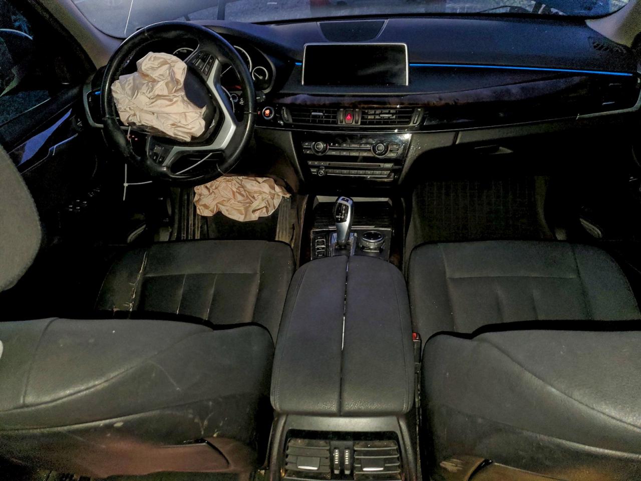 2015 BMW X5 XDRIVE35I photo 8