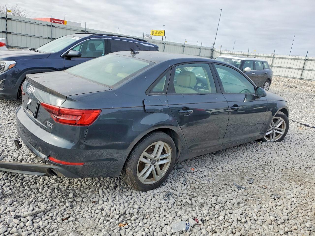 2017 AUDI A4 PREMIUM photo 3