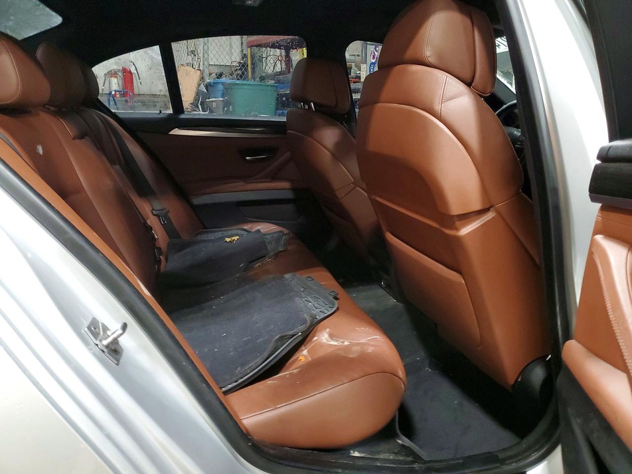 2011 BMW 535 XI photo 10
