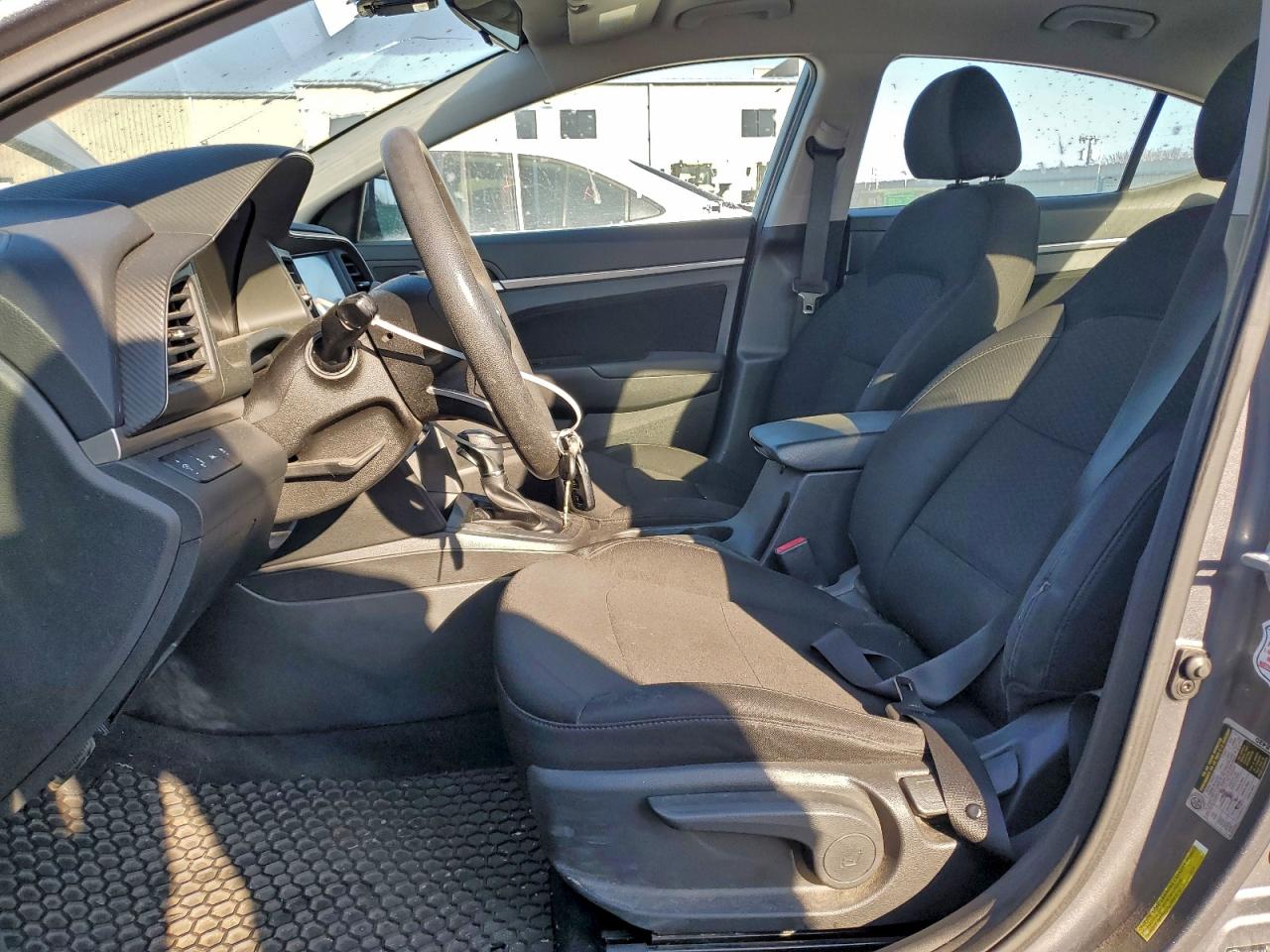 2019 HYUNDAI ELANTRA SEL photo 7