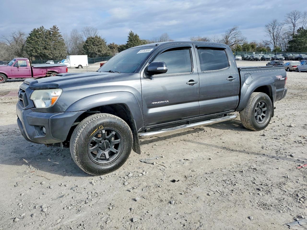 2013 TOYOTA TACOMA
