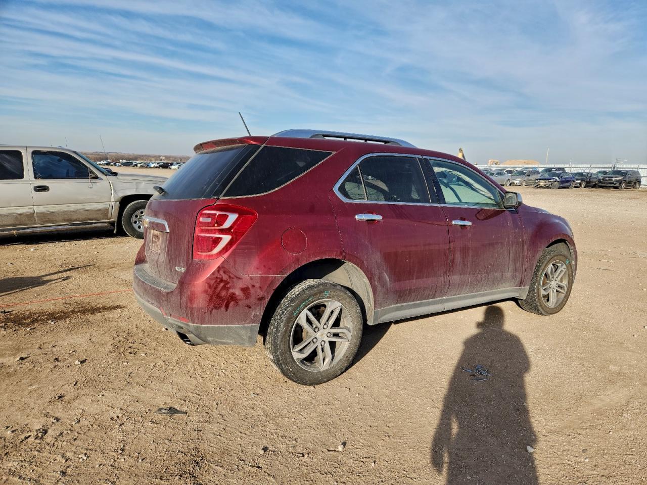 2017 CHEVROLET EQUINOX PREMIER photo 3