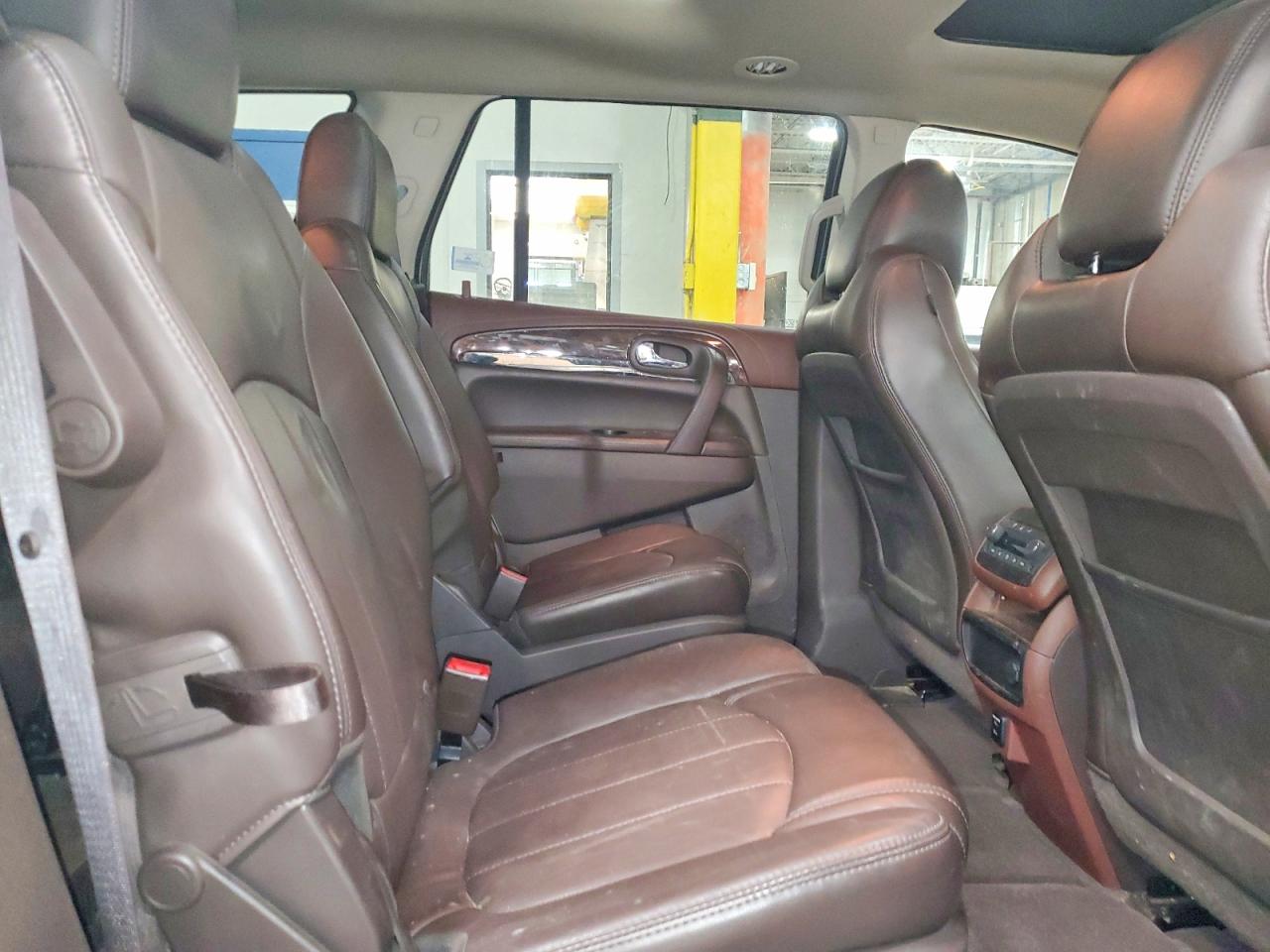 2014 BUICK ENCLAVE photo 11